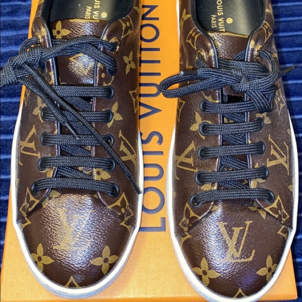 Louis Vuitton sneakers!